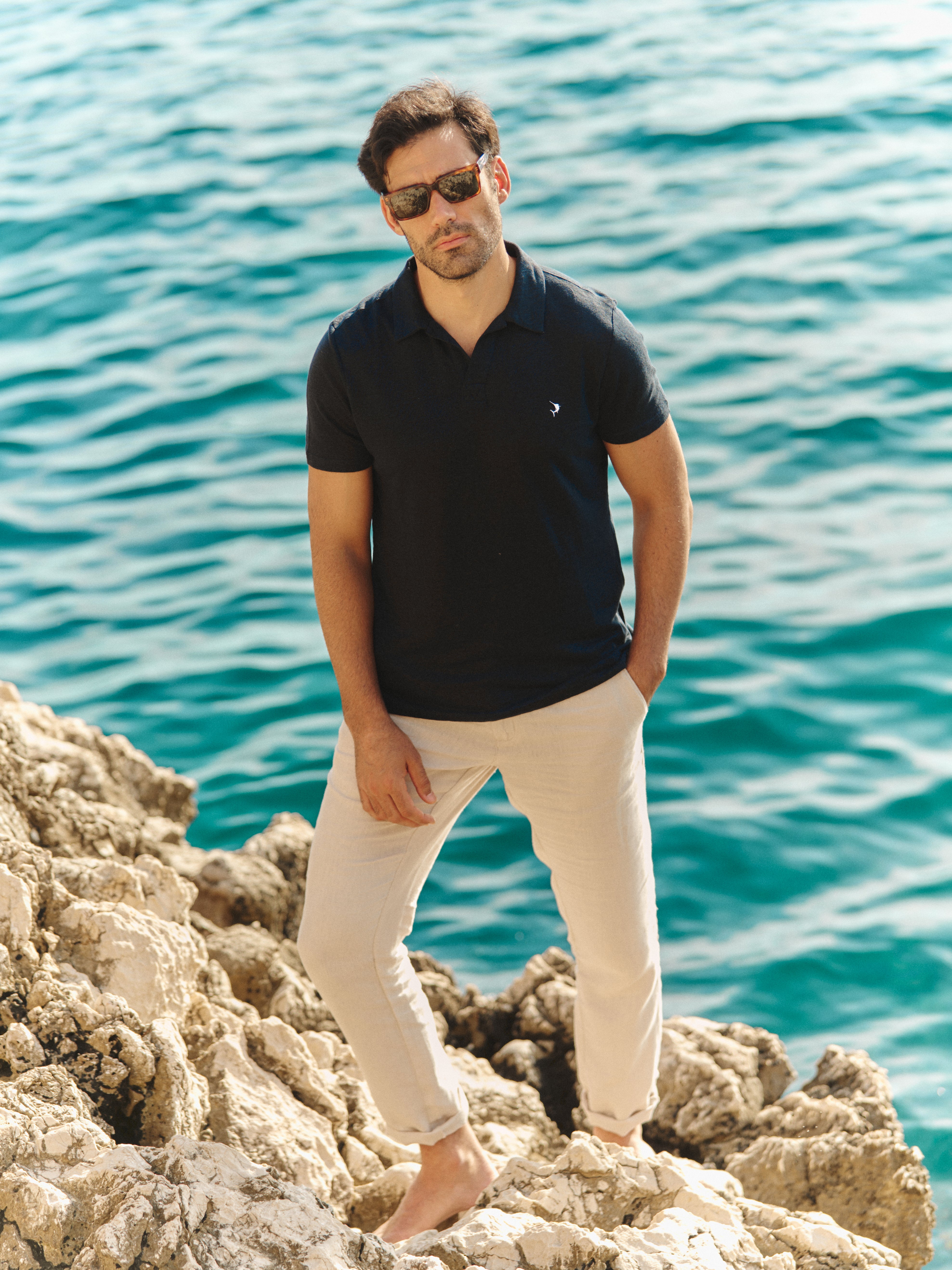 Buttonless Linen Polo - Navy